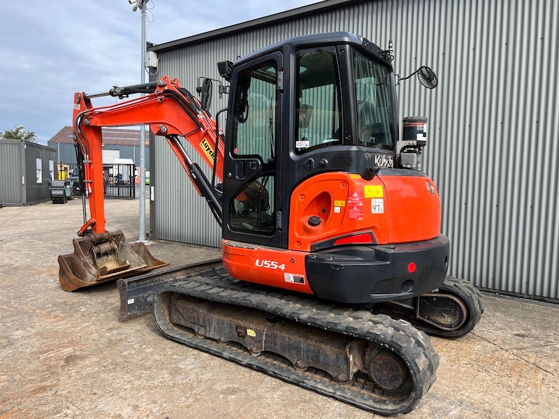 Mini excavators < 7t (Mini diggers)