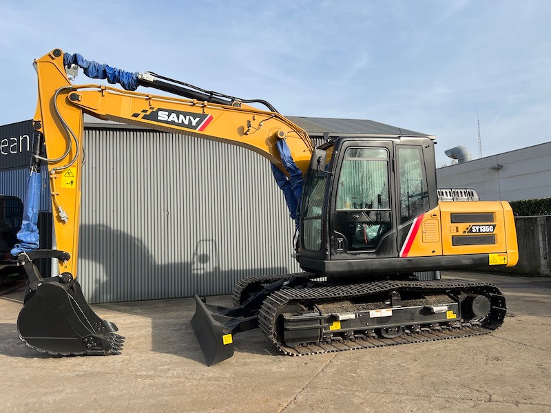 Sany SY 135 C